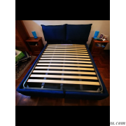 panoramica del letto con rete a doghe strette 3 barre