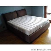 panoramica del letto con materasso
